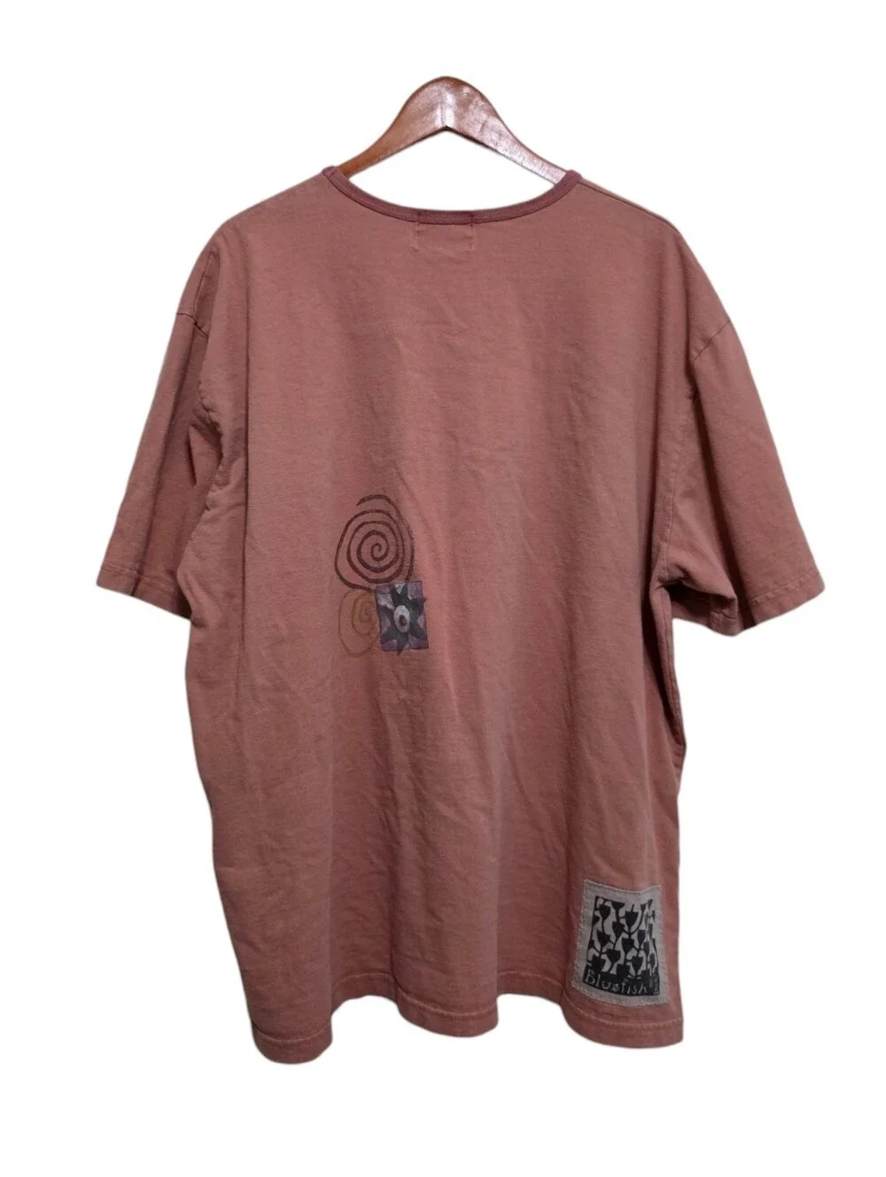 Blue Fish Grasshopper Short Sleeve Tee in Faded Red Size 2